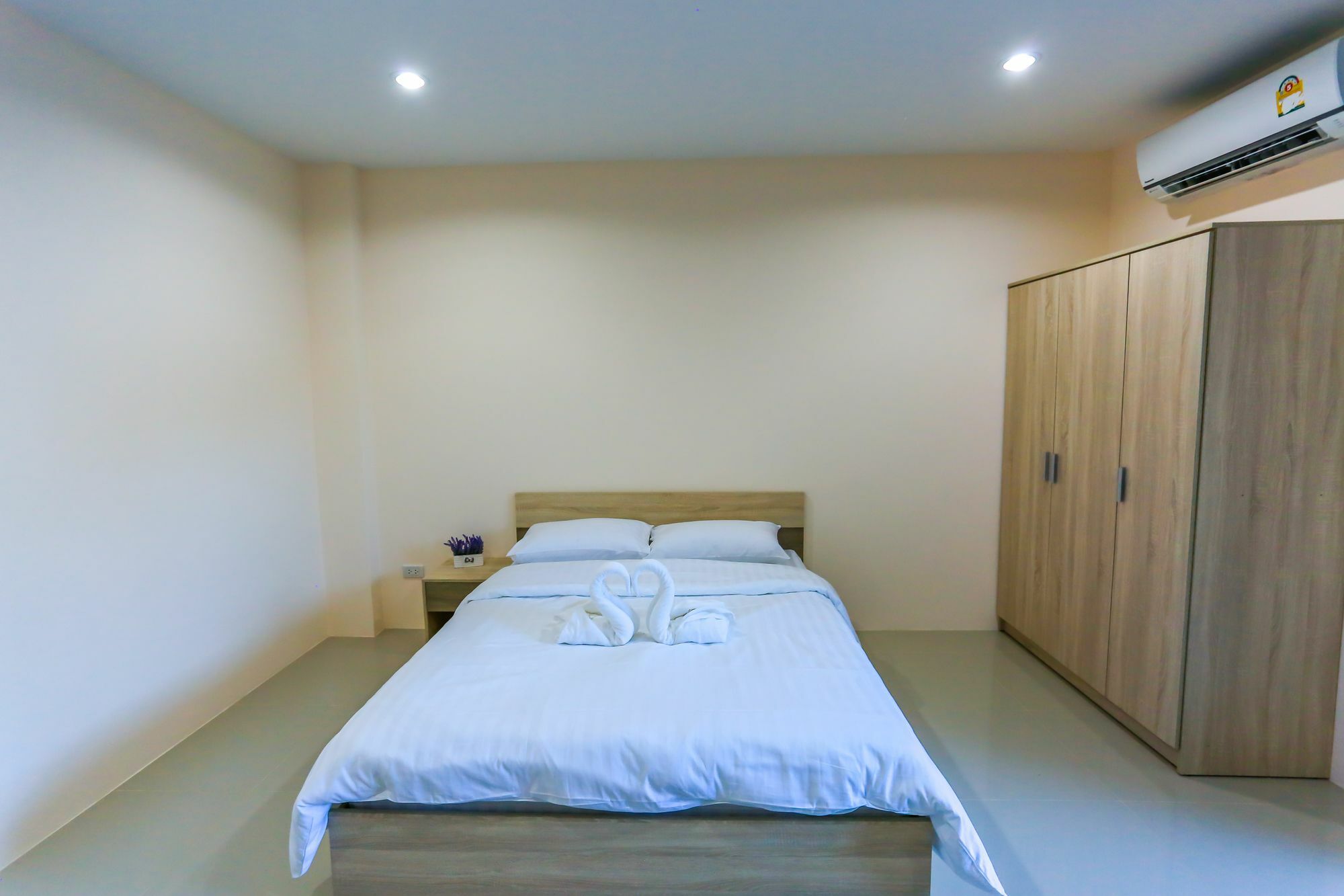 Tempo Plus Apartment Meszot Kültér fotó